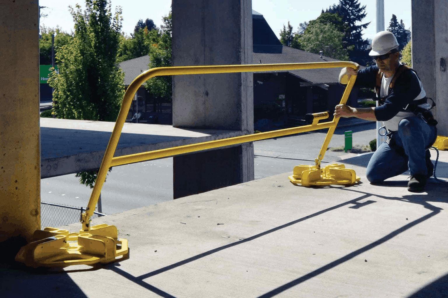 Roof Edge Protection - Your Site Safety Product Specialist | APAC