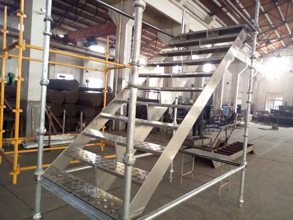 Aluminium Stretcher Stairs for cuplock scaffolding-1