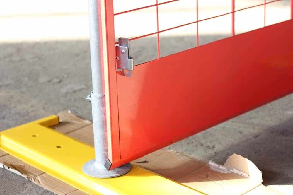 Walkway Barrier Edge Protection System - Your Site Safety Product ...