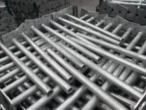 adjustable screw jack-detail