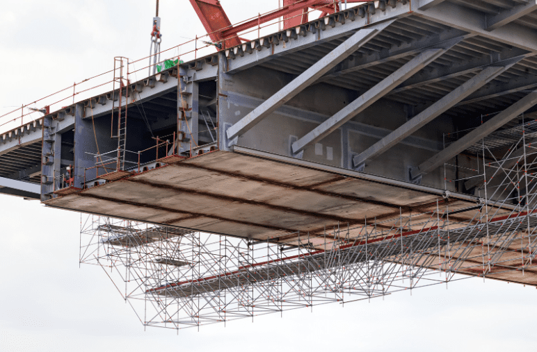 guardrail system for bridge