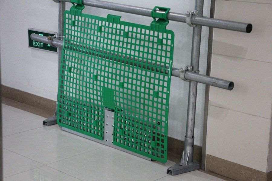 plastic brick guard with hook
