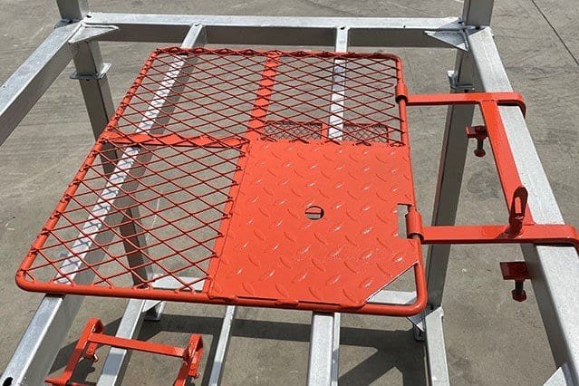 Scaffolding Trap Door (3)