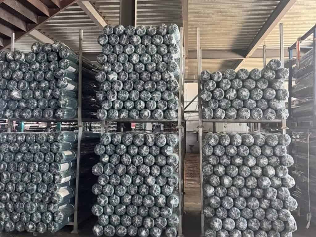 grey debris netting packing