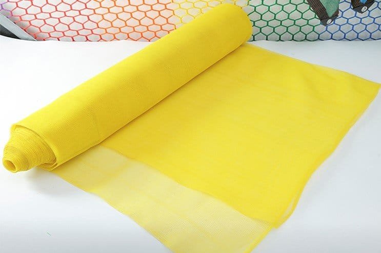 yellow debris scaffold net