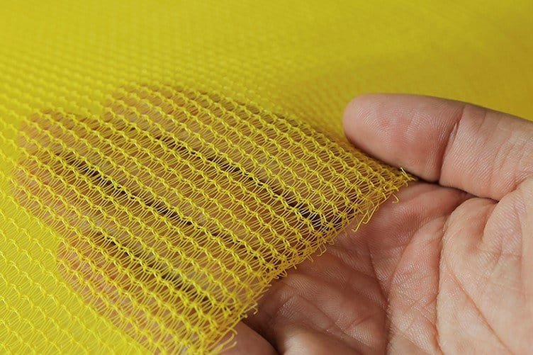 yellow scaffold net